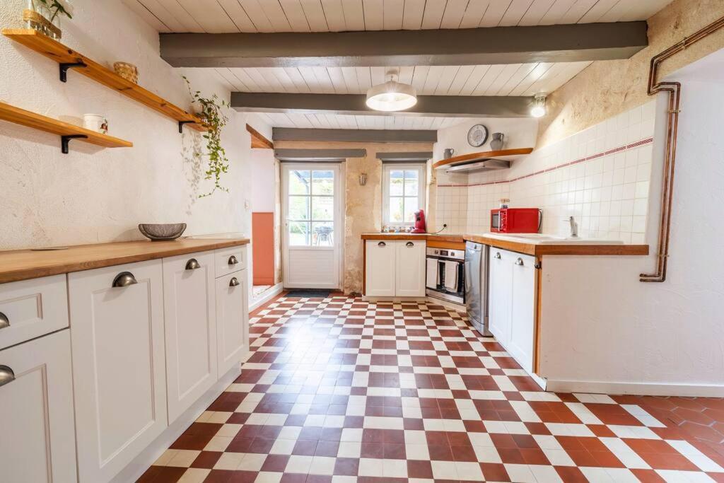 Le Grand Franc Gite Cosy Proche Tous Commerces Tonnay-Charente Exterior photo